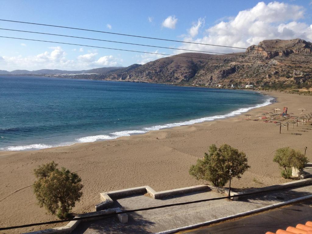 Pal Beach Palaiochora Exterior photo